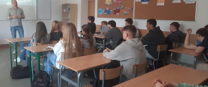 Spotkanie z Panem Krzysztofem Jakubowskim przedstawicielem Mentors4Starters
