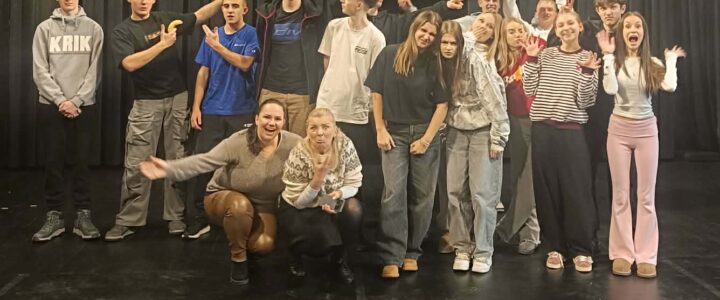 „Wyjście z klasą”-Warsztaty Teatralne